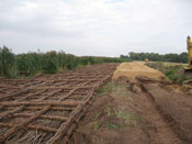 Umacnianie wałów przeciwpowodziowych